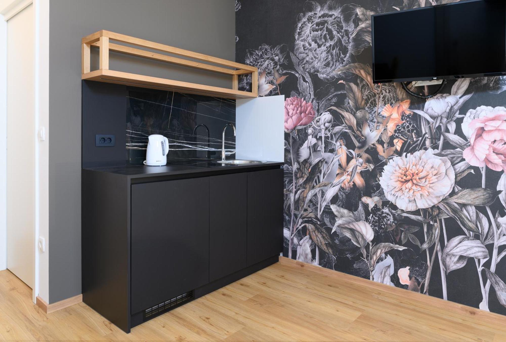 Lilija Apartments Trzin Экстерьер фото